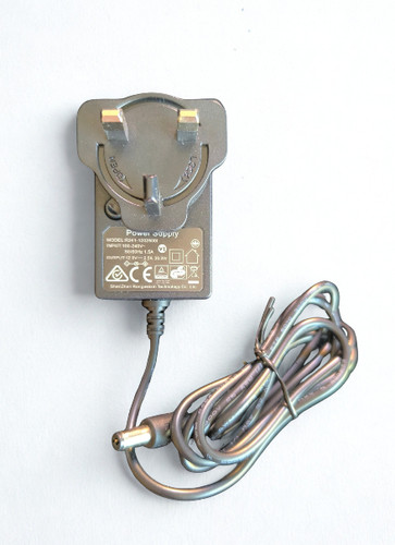 12v power supply - 12v, 2.5a