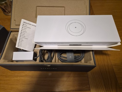 Starlink wifi router - 3,, bundle